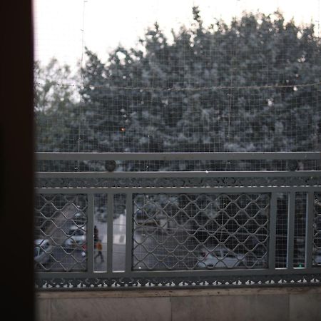 Gallivanto Inn - Rohini เดลี ภายนอก รูปภาพ